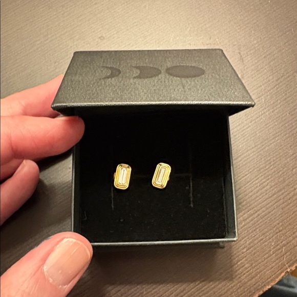 The Moonstoned THE MOUNTAINS & VALLEYS STUDS - Picture 11 of 12